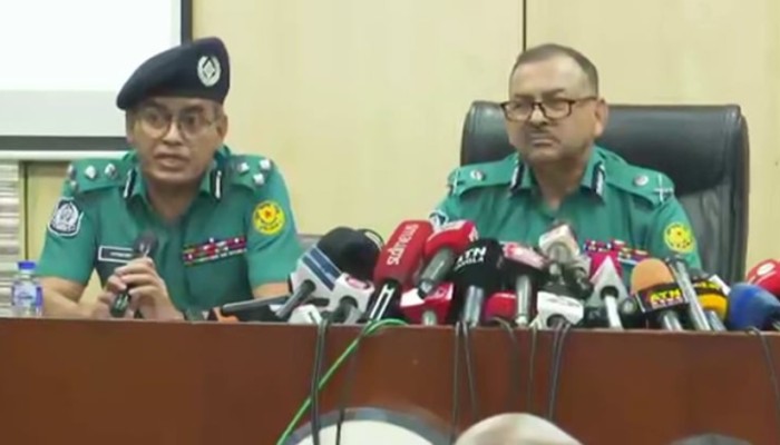 ​চাঁদ হত্যার নেপথ্যে পল্লী বিদ্যুতের চোরাই তারের ব্যবসা: ডিএমপি