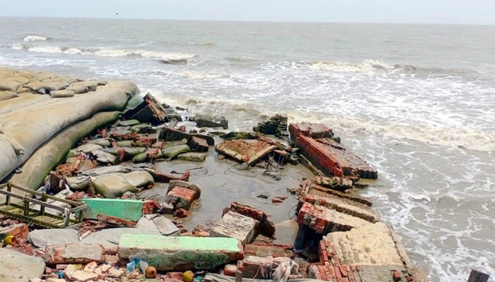 ২৫ বছরেও অনিশ্চয়তা কাটেনি