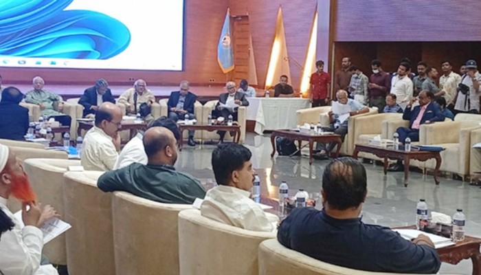 ​জুলাই মাসের মধ্যে ‘জাতীয় সনদ’ ঘোষণা করা হবে: আলী রীয়াজ