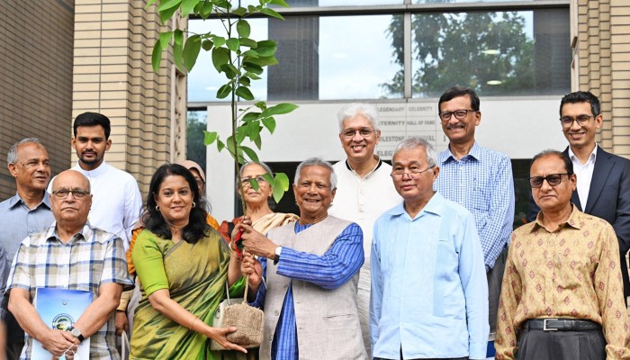 প্লাস্টিক বর্জনের আহ্বান প্রধান উপদেষ্টার