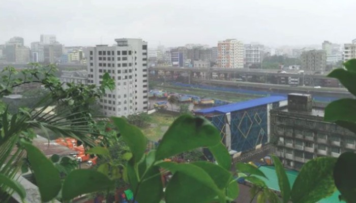 ছুটির দিনে ঢাকার বাতাসের মানে অবনতি