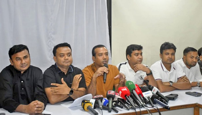 ​এনসিপিকে শহীদ মিনার ছেড়ে দিল ছাত্রদল