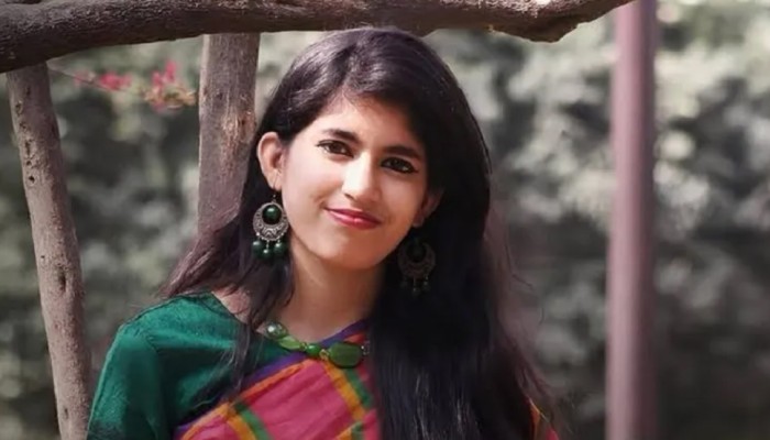 ​ডাকসুতে স্বতন্ত্র প্যানেলে নির্বাচনের ঘোষণা দিলেন উমামা