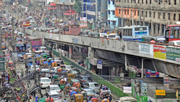 কর্মদিবসে সমাবেশ, সকাল থেকেই রাজধানীজুড়ে তীব্র যানজট
