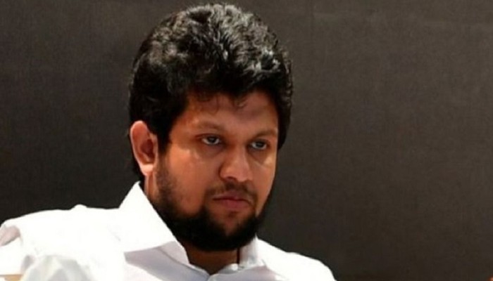 এক-এগারোর পদধ্বনি শোনা যাচ্ছে: উপদেষ্টা মাহফুজের পোস্ট