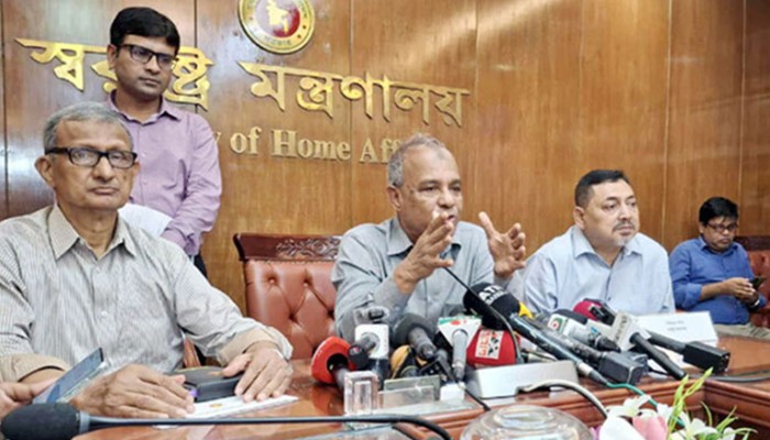 ​ভোটের আগে‌ লটারিতে এসপি-ওসিদের পদায়ন : উপদেষ্টা