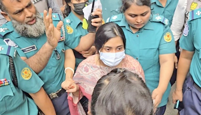 গেরিলা প্রশিক্ষণ : ​মেজর সাদিকের স্ত্রী সুমাইয়া জাফরিন রিমান্ডে