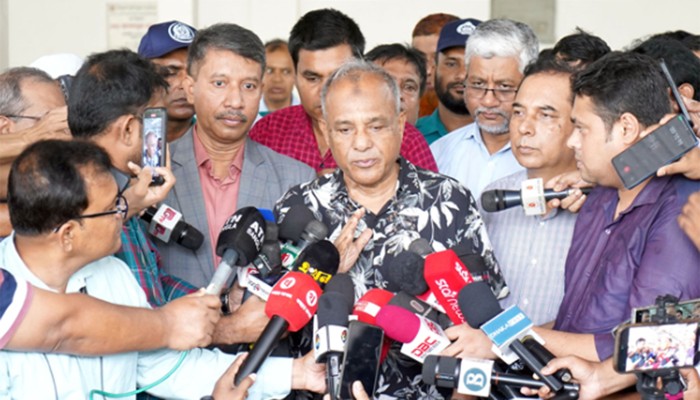 ​ভোটের আগেই সব অস্ত্র উদ্ধার করা হবে: স্বরাষ্ট্র উপদেষ্টা