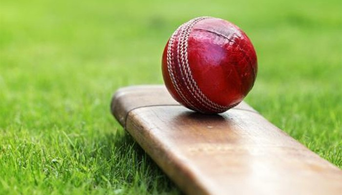 বোলিং করার সুযোগ না পেয়ে অধিনায়ককে গুলি করে হত্যা!