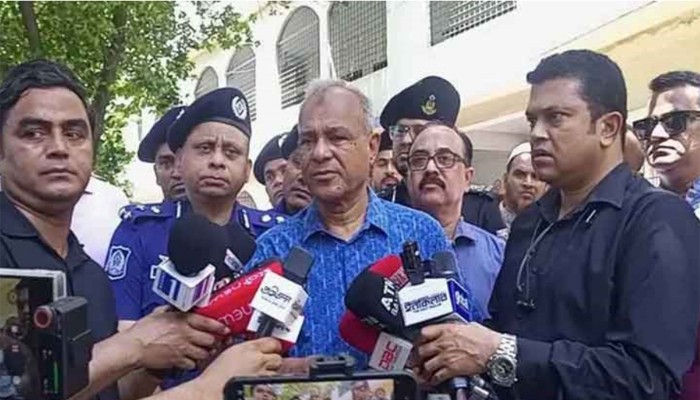 '​মুন্সিগঞ্জে পুলিশ ক্যাম্পে হামলার ঘটনায় দ্রুত ব্যবস্থা নেয়া হবে'