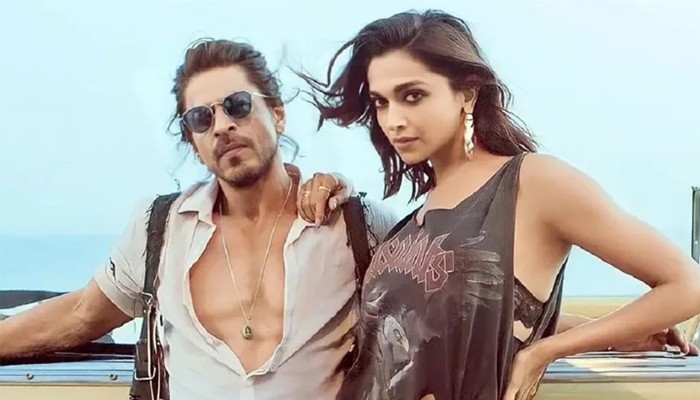 ​শাহরুখ-দীপিকার বিরুদ্ধে মামলা