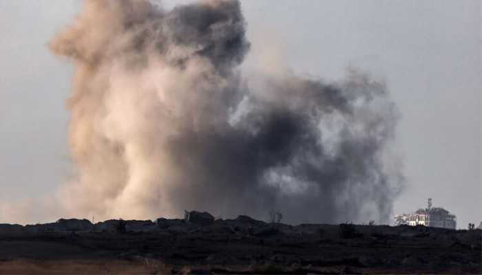 গাজায় ইসরায়েলি হামলা আরও তীব্র, নিহত ৬১