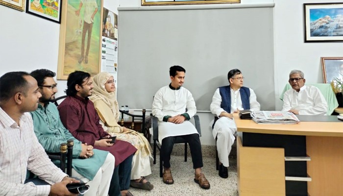 ​বিএনপির গুলশান কার্যালয়ে এনসিপি নেতারা