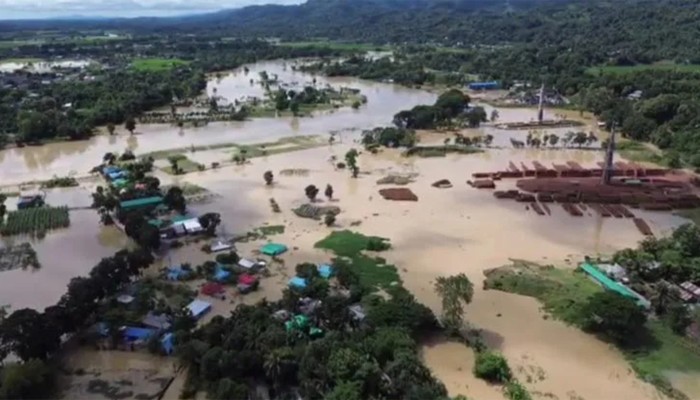 ​হঠাৎ ডুবে গেছে খাগড়াছড়ি, পানিবন্দি হাজারো মানুষ