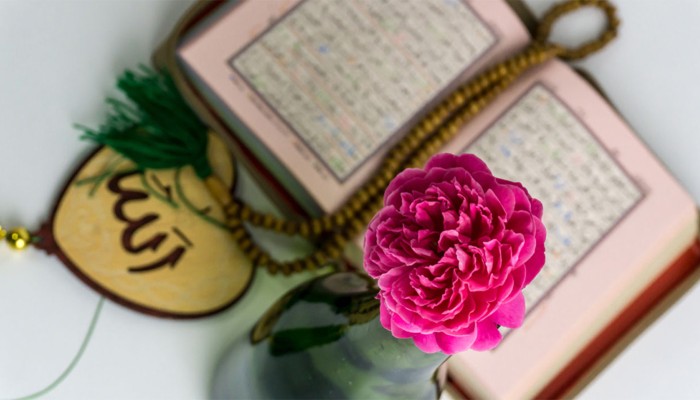 ​কোরআনে আল্লাহকে সুন্দর নামে ডাকার নির্দেশ