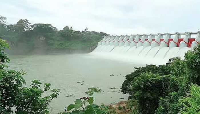 ​তৃতীয়বারের মতো খোলা হলো কাপ্তাই বাঁধের ১৬টি গেট