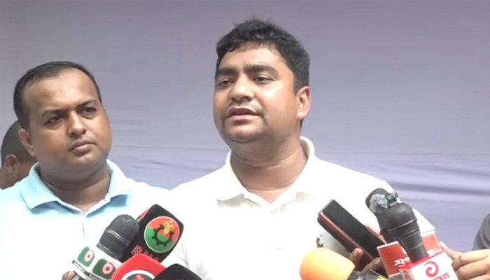 ​শিবিরের ভাষায় কথা বলছেন ঢাবির কিছু শিক্ষক : নাছির