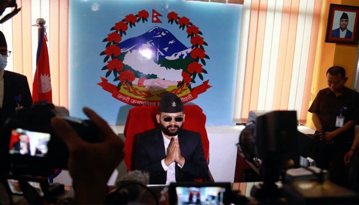 কে এই বালেন শাহ!