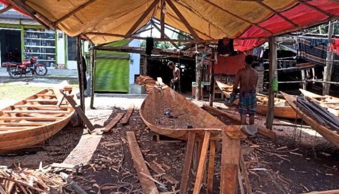 নৌকায় বাড়ছে কর্মসংস্থান