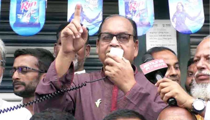 ​সঠিক সময়ে নির্বাচন না হলে গণতন্ত্র ও সার্বভৌমত্ব বিপন্ন হবে : দুদু