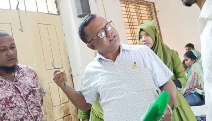 রোগীর আত্মীয়ের সঙ্গে দুর্ব্যবহার, সেই চিকিৎসক বরখাস্ত