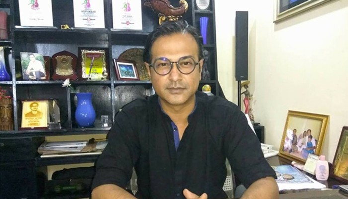 ​বিসিবির নির্বাচনে দাঁড়াচ্ছেন গায়ক আসিফ