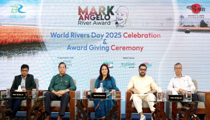 ​সেন্টমার্টিনে কখোনই ভ্রমণ বন্ধ করা হয়নি: পরিবেশ উপদেষ্টা