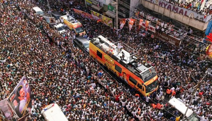 বিজয়ের জনসভায় পদদলিত হয়ে নিহত বেড়ে ৩৯