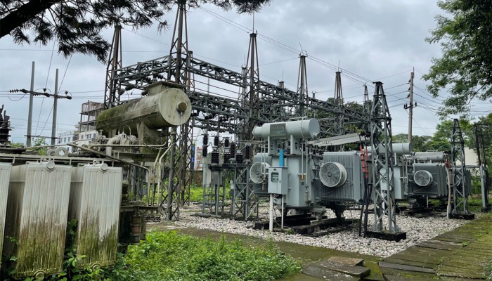 নেত্রকোনায় পিডিবির ‘ভূতুড়ে বিল’ গ্রাহকদের ঘাড়ে