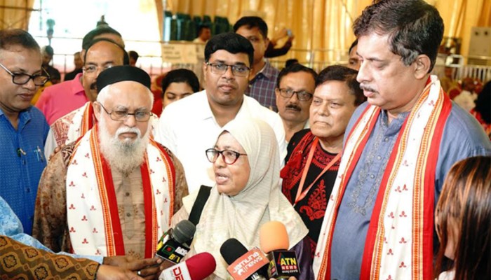 ​বাংলাদেশে সাম্প্রদায়িক সম্প্রীতি কেউ নষ্ট করতে পারবে না: স্বাস্থ্য উপদেষ্টা