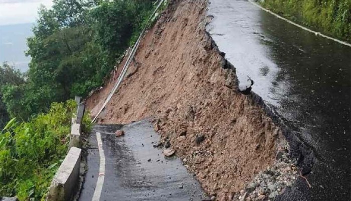 ​এক রাতের বৃষ্টিতে দার্জিলিংয়ে ১৪ জনের মৃত্যু