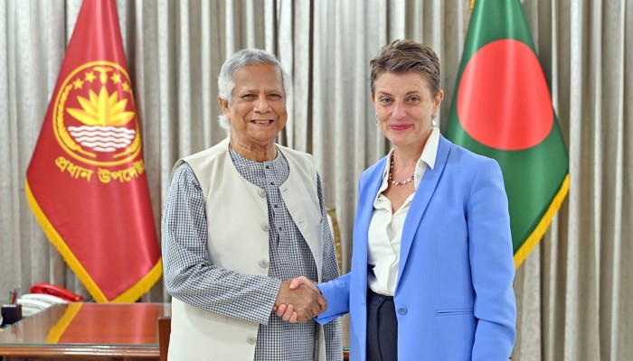 প্রধান উপদেষ্টার সঙ্গে  জাতিসংঘের আবাসিক সমন্বয়কারীর বিদায়ী সাক্ষাৎ