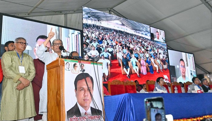 ​নির্বাচনকে ভিন্নখাতে প্রবাহিত করতে গভীর ষড়যন্ত্র হচ্ছে : মির্জা ফখরুল