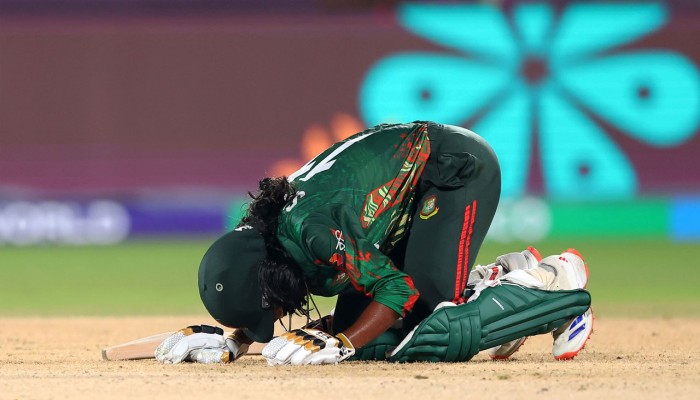 ​শেষ ওভারের রোমাঞ্চকর লড়াইয়ে হারল বাংলাদেশ