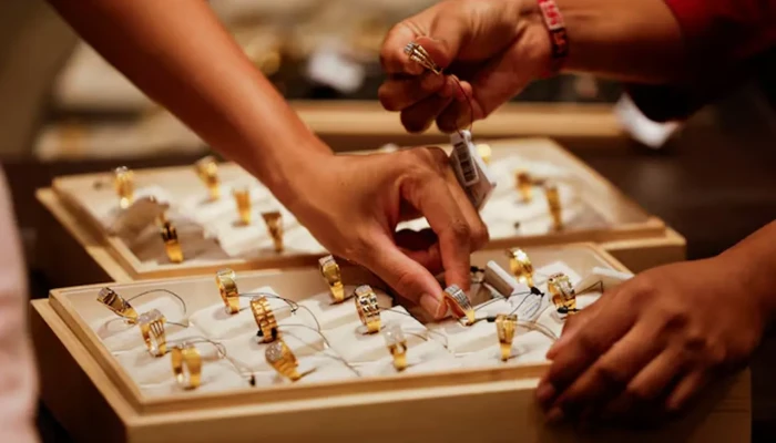 ​সর্বকালের সব রেকর্ড ভেঙে আবার বাড়ল স্বর্ণের দাম