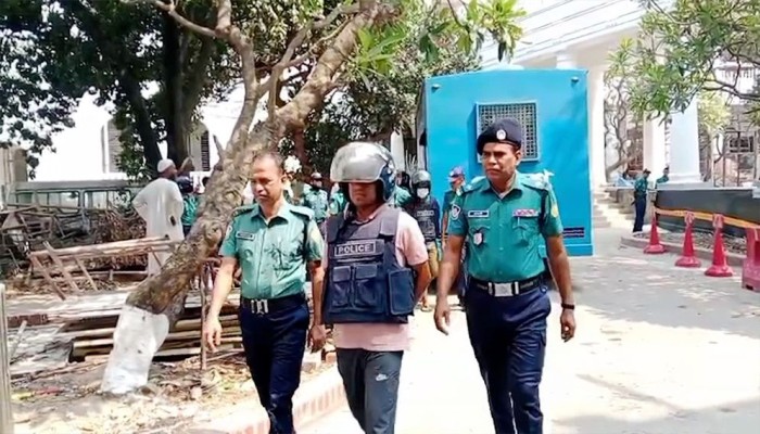 ​আশুলিয়ায় ৬ লাশ পোড়ানোর মামলায় ১১তম দিনের সাক্ষ্যগ্রহণ আজ