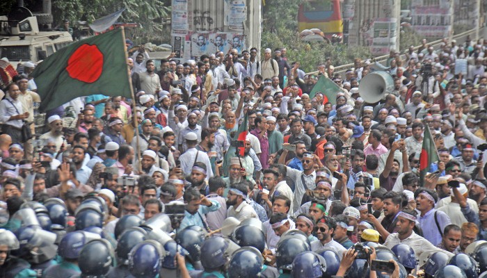 দাবি না মানলে নির্বাচনি দায়িত্ব থেকে বিরত থাকবেন শিক্ষকরা