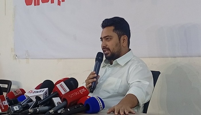 ​ড. ইউনূসকেই জুলাই সনদ আদেশ জারি করতে হবে: নাহিদ ইসলাম