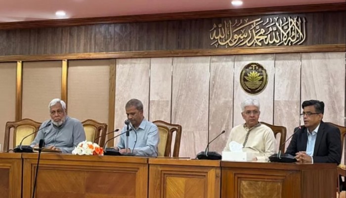 ​গণভোট নিয়ে এক সপ্তাহের মধ্যে সুপারিশ চাইল সরকার