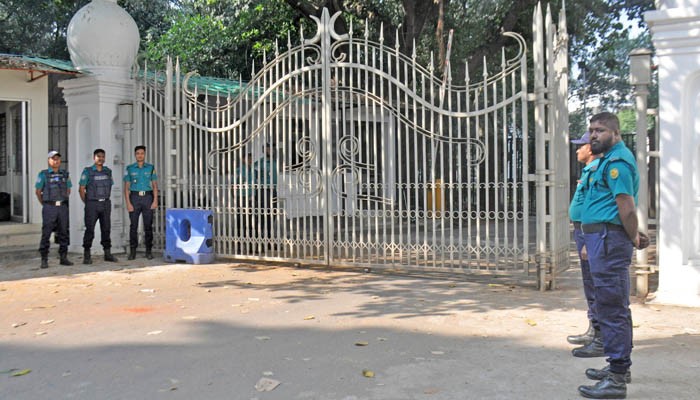 ​শেখ হাসিনার রায় ঘিরে নিরাপত্তা জোরদার