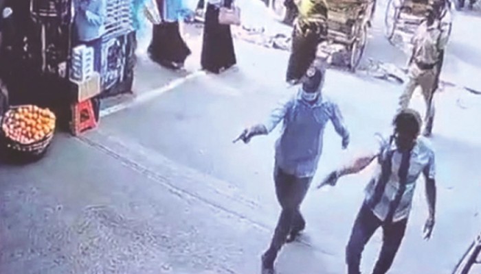 ​'শীর্ষ সন্ত্রাসী' মামুনকে হত্যা, গ্রেপ্তার ২