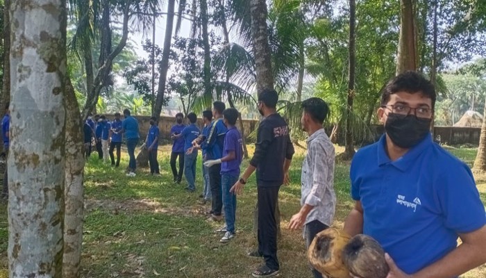 আমরা কলাপাড়াবাসীর পরিচ্ছন্নতা কার্যক্রম অনুষ্ঠিত