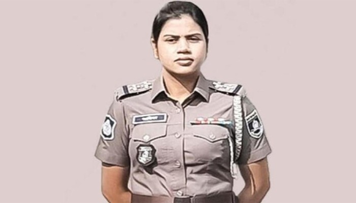 ​আজ থেকে সীমিত আকারে নতুন পোশাকে মাঠে নামছে পুলিশ