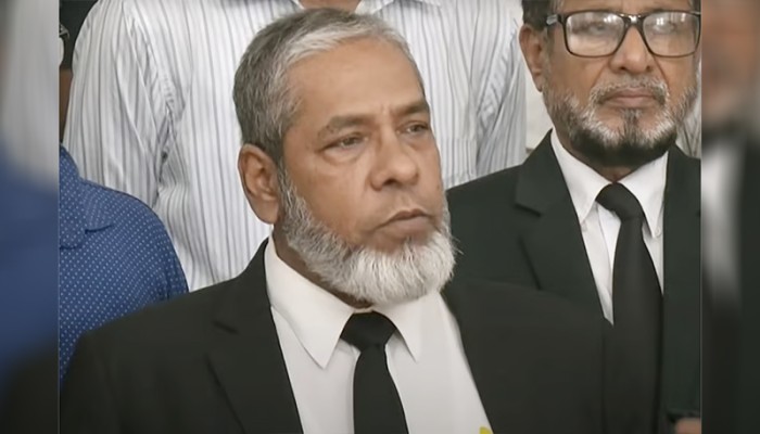 আসামিদের খালাস পাওয়ার প্রত্যাশা শেখ হাসিনার আইনজীবীর