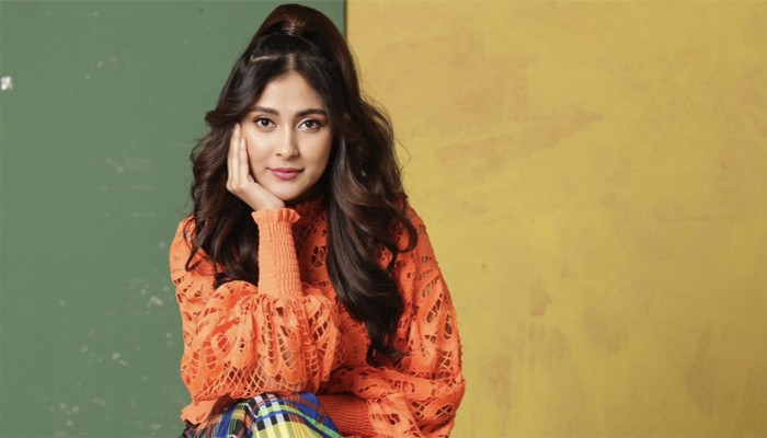 ​সেই মামলা ও বাদীকে নিয়ে যা বললেন মেহজাবীন