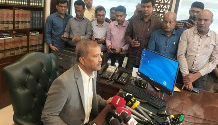 আজ জুলাই গণঅভ্যুত্থানের আরেকটি বিজয়ের দিন : আইন উপদেষ্টা