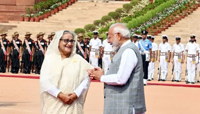 কৈফিয়তের জন্য চাপ বাড়বে, তবে শেখ হাসিনাকে ফেরাচ্ছে না ভারত