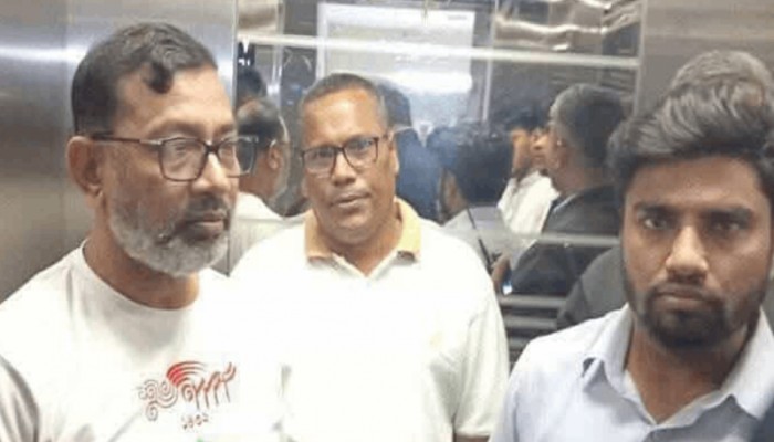 রায় নিয়ে ‘আই ডোন্ট কেয়ার’ পোস্টে বিতর্ক, ঢাবির ডেপুটি রেজিস্ট্রার আটক