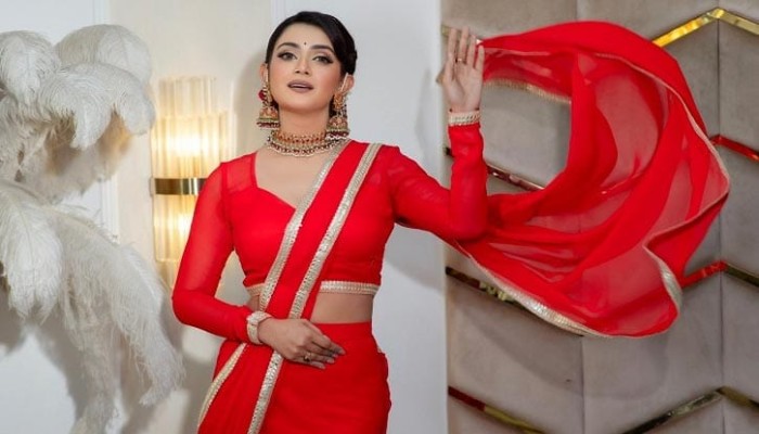 ​তিশার বিরুদ্ধে ভারতীয় প্রযোজকের অর্থ আত্মসাতের অভিযোগ