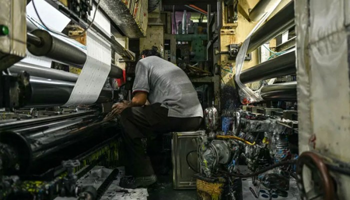 ​মালয়েশিয়ায় নির্যাতনের শিকার বাংলাদেশি শ্রমিকরা